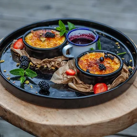 וילה Chaloupka, Ktera Existuje